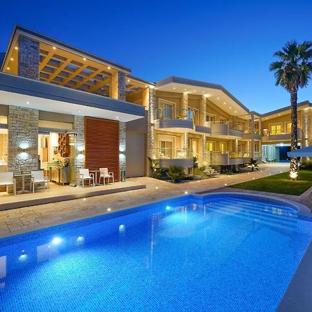 Lobelia Luxury Suites Chrysi Ammoudia Exterior photo